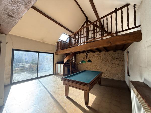 Coulommiers (77120) Hyper centre ville de COULOMMIERS