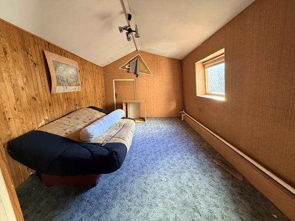 Coulommiers (77120) Hyper centre ville de COULOMMIERS