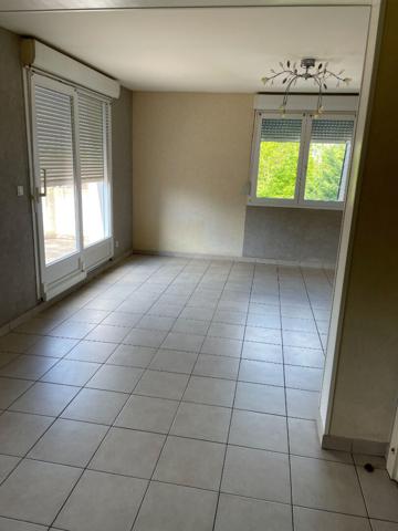 T3 REMILLY - 3 pièce(s) - 72 m2