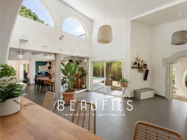 Montferrier-sur-Lez (34980) Exclusivité - Montpellier Est - Montferrier-sur-Lez - Villa d’architecte 280 m² avec dépendance