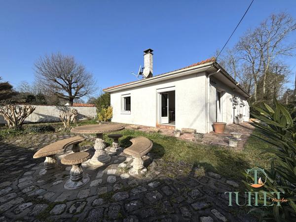 Maison plain-pied avec garage - 1 km du centre- Annexe de 28 m2 Potentiel Locatif