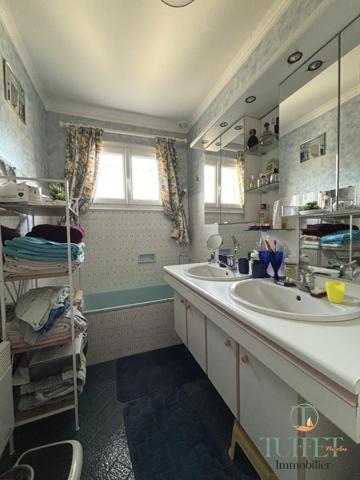 Maison plain-pied avec garage - 1 km du centre- Annexe de 28 m2 Potentiel Locatif