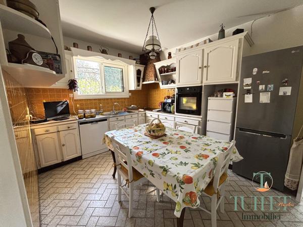 Maison plain-pied avec garage - 1 km du centre- Annexe de 28 m2 Potentiel Locatif