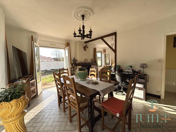 Maison plain-pied avec garage - 1 km du centre- Annexe de 28 m2 Potentiel Locatif