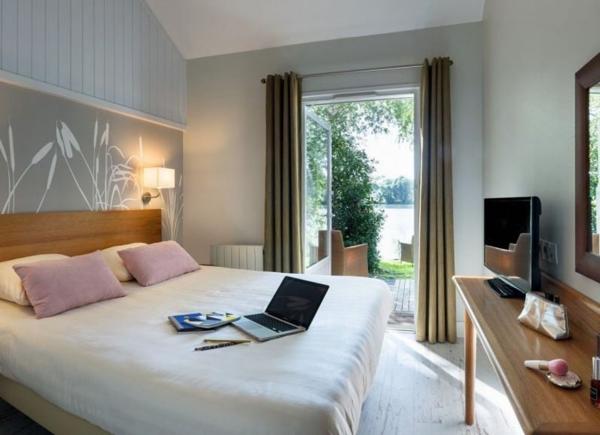 INVESTISSEMENT LOCATIF – CHAMOUILLE – Résidence de tourisme Center Parcs Le Lac d'Ailette - 6% de rentabilité