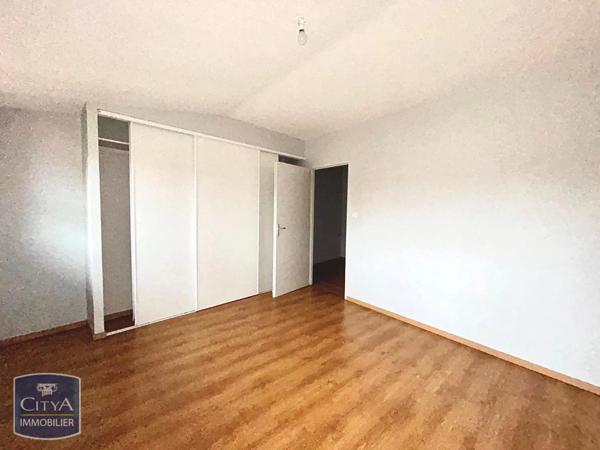 Appartement à louer 3 pièces 85.11m² Montauban (82000)