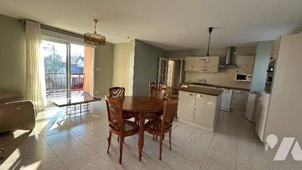 Appartement 60 m² hab + terrasse + garage 25m²