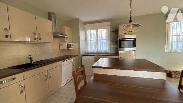 Appartement 60 m² hab + terrasse + garage 25m²