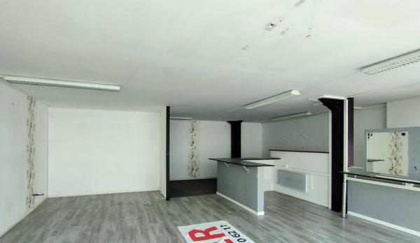 Local commercial - Manosque - Réf. 317