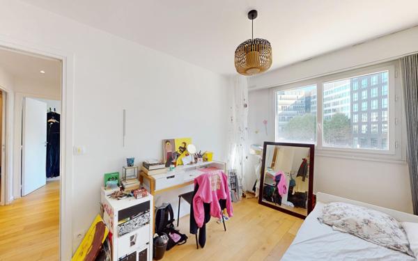 Appartement à vendre    4 pièces • 86 m2 Montrouge