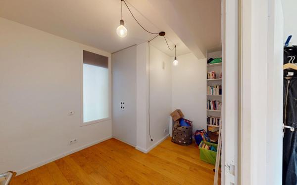 Appartement à vendre    4 pièces • 86 m2 Montrouge