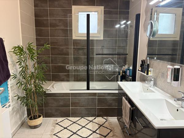 RECENTE ET BELLE MAISON T4 MEUBLÉE DE 2020 A GENAS , Genas