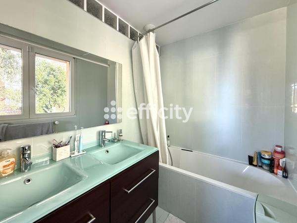 Maison 6 pièces - 180 m² Bien prestige