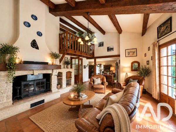 Maison à vendre 7 pièces 185 m² Saint-Hippolyte-du-Fort