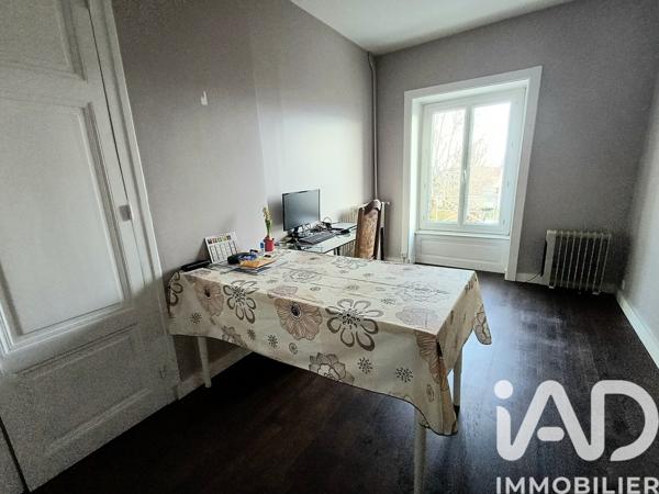 Maison à vendre 5 pièces 180 m² Saint-Martin-la-Plaine