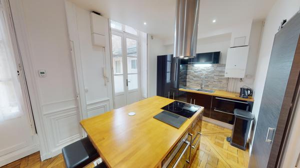 Appartement à louer 720 € CC ORLEANS 2 p 52 m² DPE E