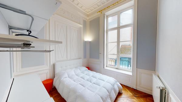 Appartement à louer 720 € CC ORLEANS 2 p 52 m² DPE E