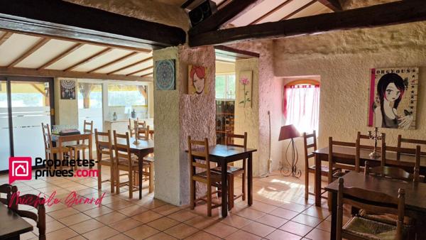 VILLEREST  -  MURS  AUBERGE + MINI-GOLF