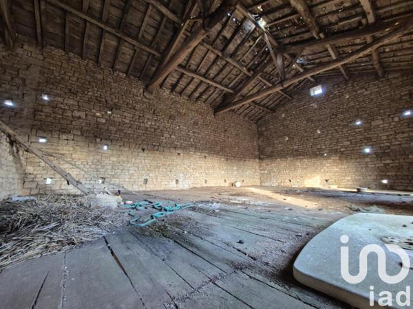 Grange 2 pièces de 115 m² à Melle (79500)