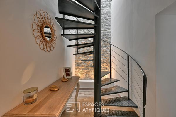 L’esprit attique, une maison de charme avec bassin en coeur de village