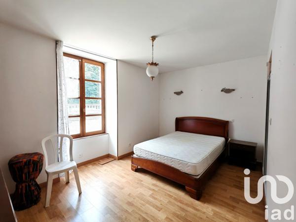 Appartement à vendre 4 pièces 87 m² Largentière