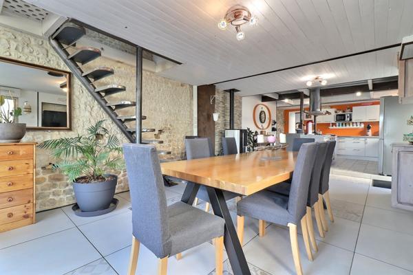 Maison 6 pièces - 162 m² Exclusivité efficity