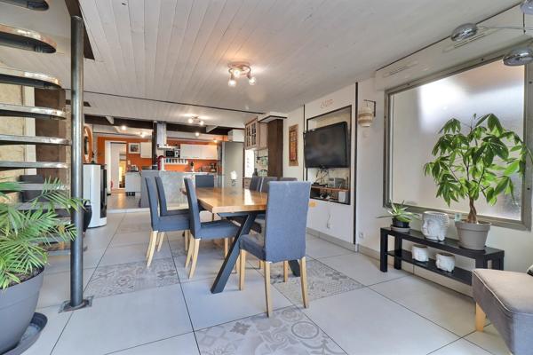 Maison 6 pièces - 162 m² Exclusivité efficity