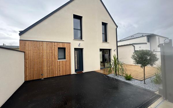 Maison à vendre    5 pièces • 98 m2 Cabourg