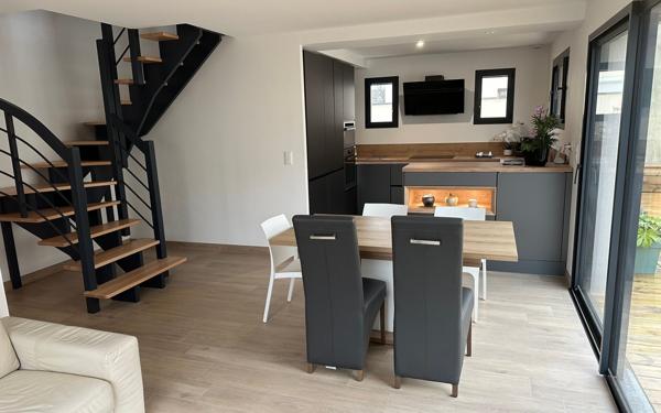 Maison à vendre    5 pièces • 98 m2 Cabourg