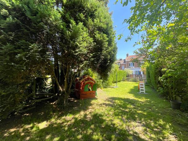 Superbe maison bel étage avec jardin et garage