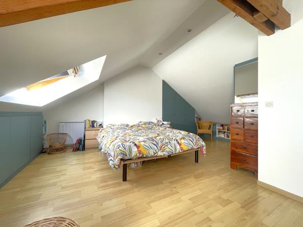 Superbe maison bel étage avec jardin et garage