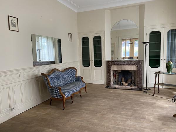 Maison
         8 pièces
        - 232 m² 349 000 € *