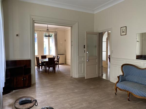 Maison
         8 pièces
        - 232 m² 349 000 € *