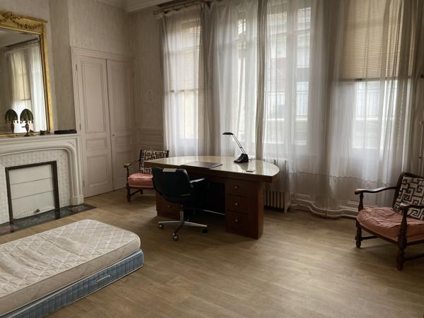 Maison
         8 pièces
        - 232 m² 349 000 € *