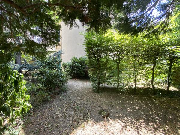 Maison
         8 pièces
        - 232 m² 349 000 € *