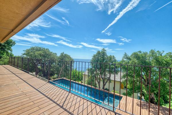 Maison Erbalunga - Brando 6 pièces 267 m2 terrain 1208 m2 - vue mer - piscine