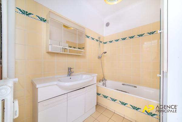 Appartement La Garenne Colombes 4 pièce(s) 72 m2 €399 000 ** - Référence 498CL