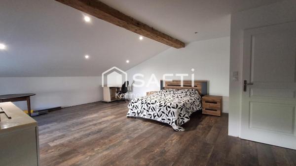 Ancienne ferme dans un village au calme