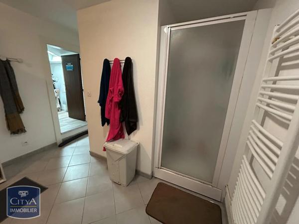 Appartement à louer 2 pièces 54.3m²