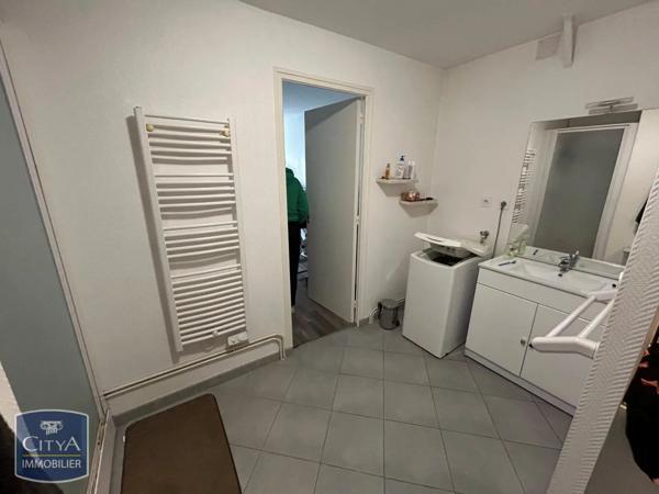 Appartement à louer 2 pièces 54.3m²