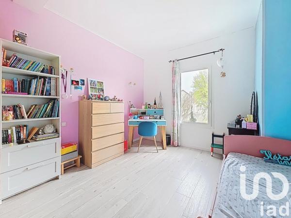 Maison à vendre 8 pièces 150 m² Vaires-sur-Marne