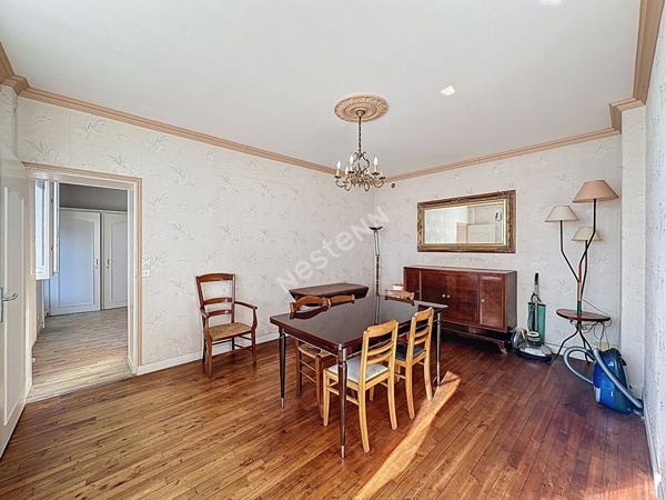 Maison de ville à vendre à Poitiers avec dépendances - Rare sur le marché