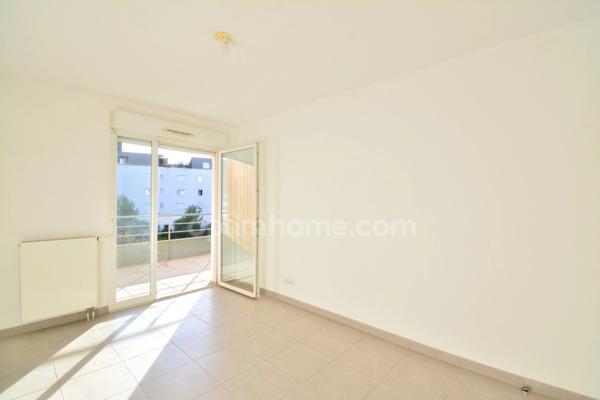 MONTPELLIER - Appartement T3 avec terrasse, cave et garage double