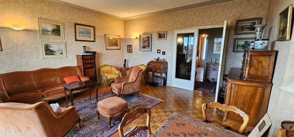 Appartement à vendre    4 pièces • 97,05 m2 Poitiers