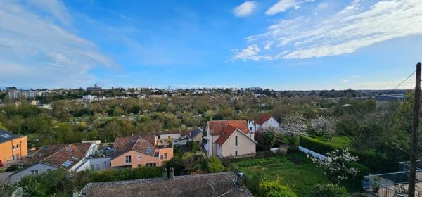 Appartement à vendre    4 pièces • 97,05 m2 Poitiers