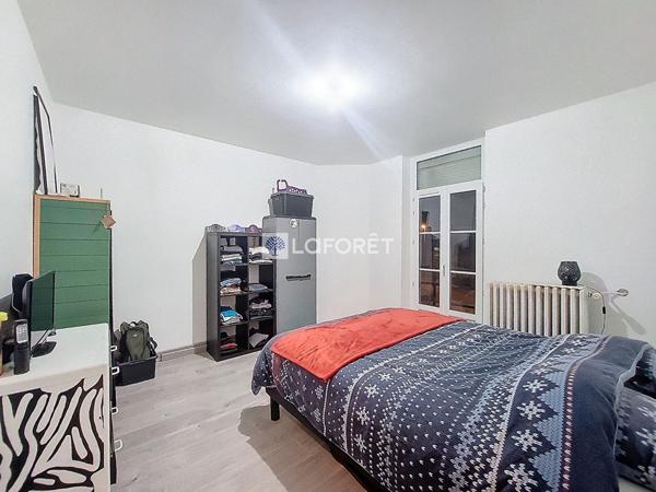 Achat maison près de CHARMES - 7 pièce(s) - 141 m² - 138 900 €