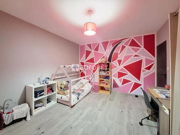 Achat maison près de CHARMES - 7 pièce(s) - 141 m² - 138 900 €