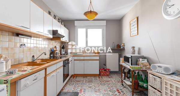 À vendre Appartement 3 pièces 84 m² - Sotteville-lès-rouen 76300