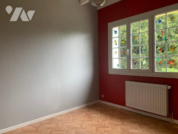 Maison 187 m² sur terrain 1744 m² chemin des étroits