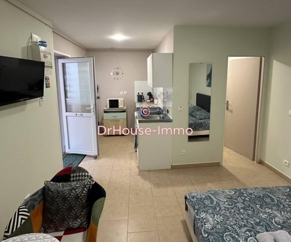 Immeuble à vendre 15 pièces de 288 m²